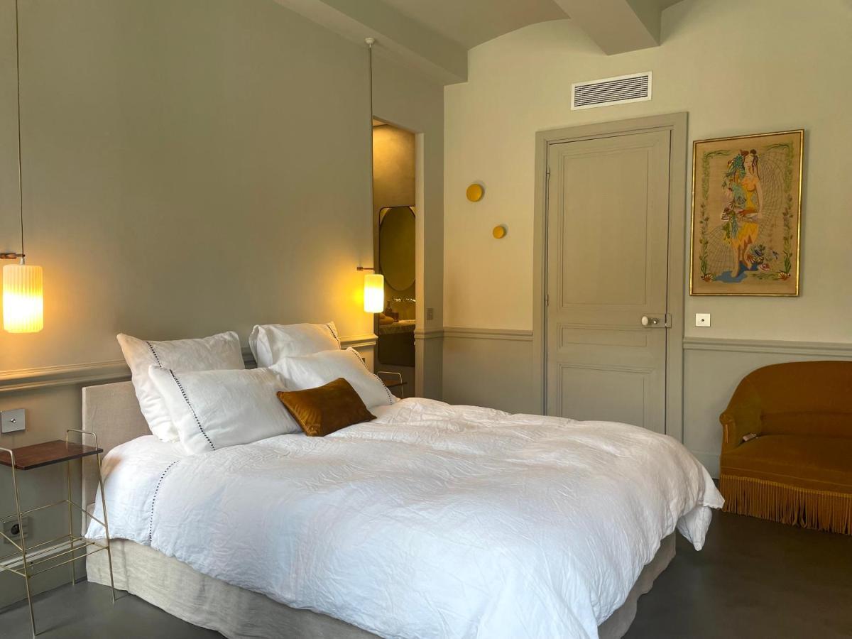 Madame Les Vans - Chambre D'Hotes - Charme Et Design B&B 외부 사진