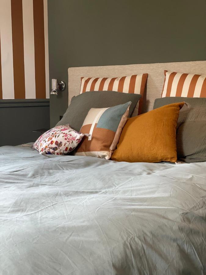 Madame Les Vans - Chambre D'Hotes - Charme Et Design B&B 외부 사진